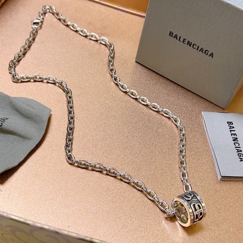 Ba1en*iaga necklaces
